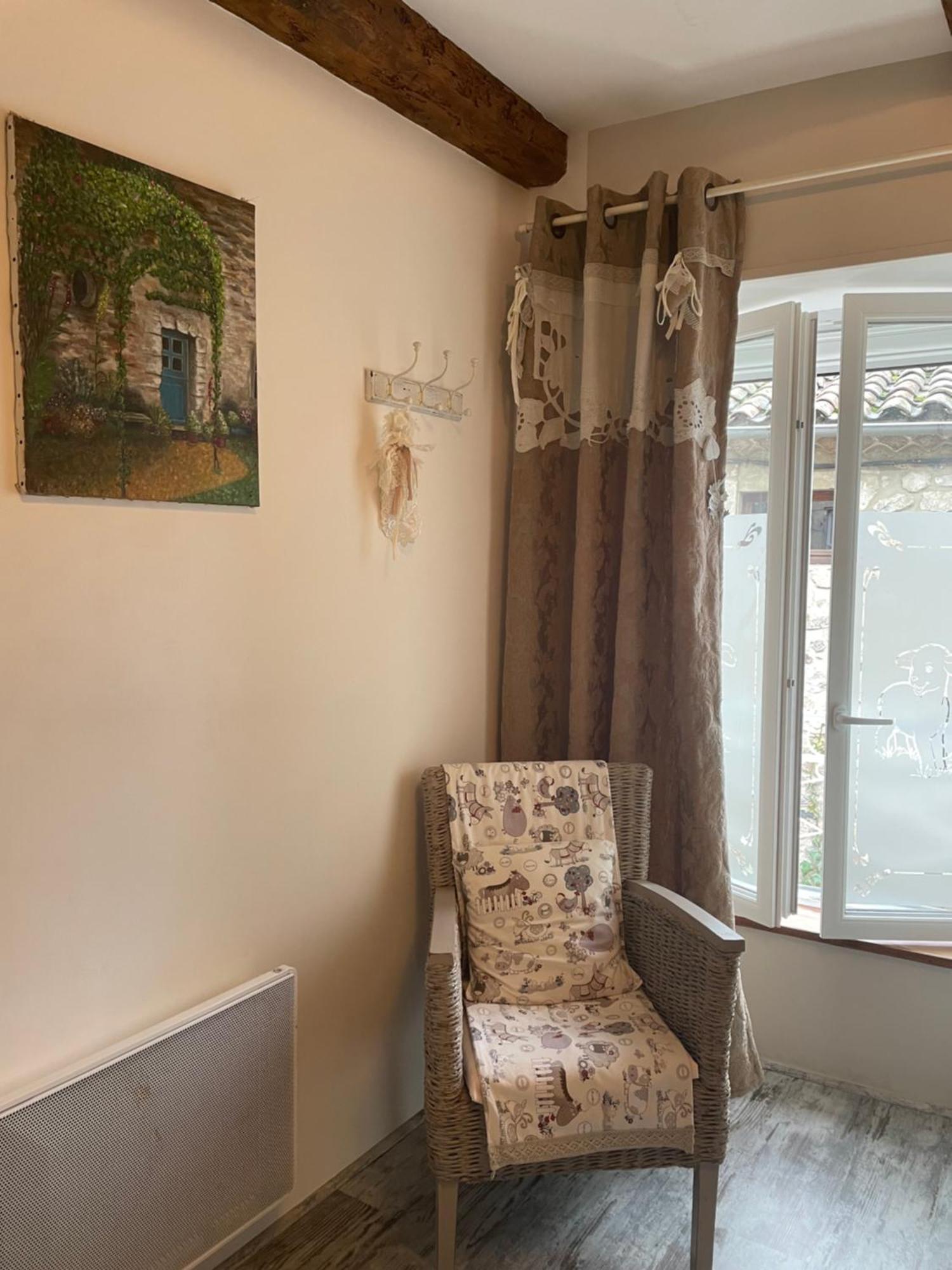 Gite "Lo Fedou D'Antraigues Sur Volane" Bed and Breakfast Buitenkant foto